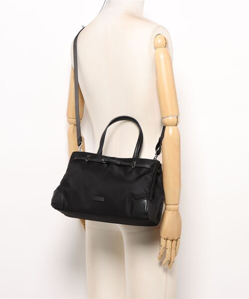 LAULEN（ローレン）の「nylon belted 2way handbag / ナイロンベルテッド2wayハンドバッグ（ハンドバッグ・レディース・ブラウン/ブラック/グレー・FREE）」の9枚目の写真