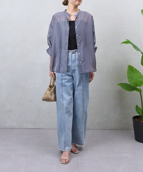 Jena espace merveilleux(ジェナ エスパスメルヴェイユ)の「【唯一無二のシアーフリルシャツ】シアーバックラッフルシャツ(シャツ/ブラウス・レディース・グレー/オフホワイト/グリーン・FREE)」の22枚目の写真
