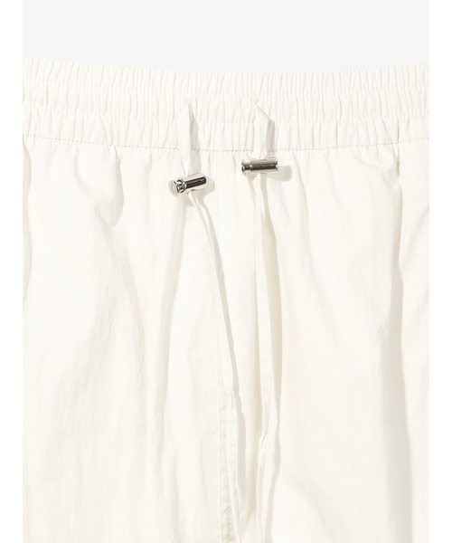 FILA(フィラ)の「Track long skirt(スカート・レディース・ダークブラウン/ブラック/アイボリー・XS/S/M/L)」の17枚目の写真