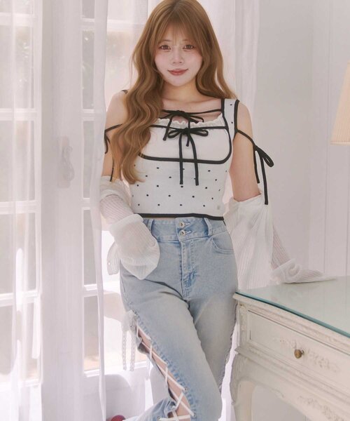 Belle Charme(ベルシャルム)の「【Belle Charme】Sheer Light Cardigan(カーディガン/ボレロ・レディース・ブラック/オフホワイト/ベージュ・FREE)」の4枚目の写真