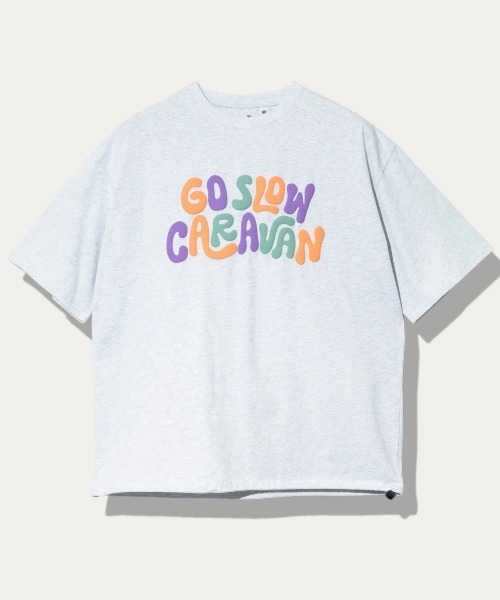 go slow caravan(ゴースローキャラバン)の「シリコンバイオ ヒッピーロゴ ゆったり TEE(Tシャツ/カットソー・メンズ・ライトグレー/ブルー・MEDIUM/LARGE/X-LARGE)」の1枚目の写真
