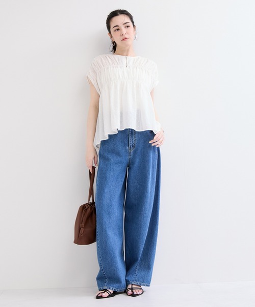 le cercle ADAM ET ROPE'(ルセルクルアダムエロペ)の「ドット刺繍ギャザーブラウス(シャツ/ブラウス・レディース・オフホワイト/ブラック・FREE)」の3枚目の写真