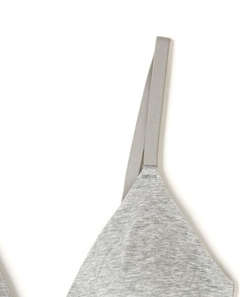 Calvin Klein Underwear(カルバンクラインアンダーウェア)の「CALVIN KLEIN UNDERWEAR/カルバン クライン アンダーウェア/LIGHTLY LINED TRIANGLE(スポーツブラ・レディース・ホワイト/ブラック/グレー・S/M/L)」の7枚目の写真