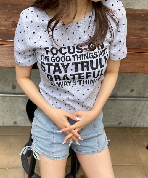 ROGER AND RAW（ロジャーアンドロウ）の「スタープリント ロゴチビT（Tシャツ/カットソー・レディース・ホワイト/ブラック/グレー・FREE）」の16枚目の写真