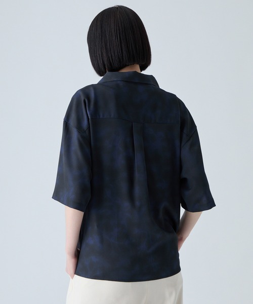 VELNUS(ベルナス)の「【VELNUS】〈Easy-Care, UV-Protective & Quick-Dry〉 Abstract Art Drape Open-Collar Short-Sleeve Shirt/《イージーケア・UVカット・速乾》ニュアンスアートドレープオープンカラー半袖シャツ(シャツ/ブラウス・メンズ・ホワイト/ブラック・S/M/L)」の7枚目の写真