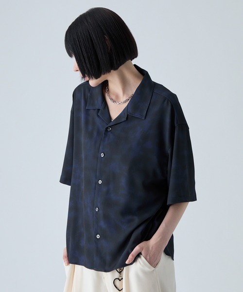 VELNUS(ベルナス)の「【VELNUS】〈Easy-Care, UV-Protective & Quick-Dry〉 Abstract Art Drape Open-Collar Short-Sleeve Shirt/《イージーケア・UVカット・速乾》ニュアンスアートドレープオープンカラー半袖シャツ(シャツ/ブラウス・メンズ・ホワイト/ブラック・S/M/L)」の8枚目の写真