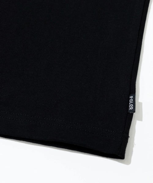 POLeR（ポーラー）の「POLeR/ポーラー　HISTORY RELAX FIT TEE（Tシャツ/カットソー・メンズ・ブラック/ホワイト・MEDIUM/LARGE/SMALL）」の4枚目の写真