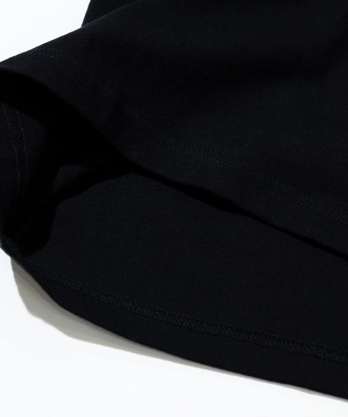 POLeR（ポーラー）の「POLeR/ポーラー　HISTORY RELAX FIT TEE（Tシャツ/カットソー・メンズ・ブラック/ホワイト・MEDIUM/LARGE/SMALL）」の5枚目の写真