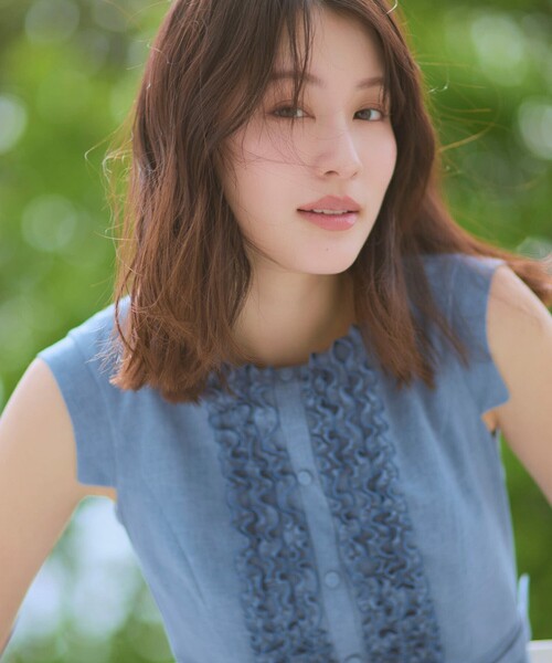 TOCCA(トッカ)の「BUTTER ROSETTE ドレス(ワンピース・レディース・ピンク系/ダルブルー系/ライトグレー系・00/4/6/2/0)」の6枚目の写真