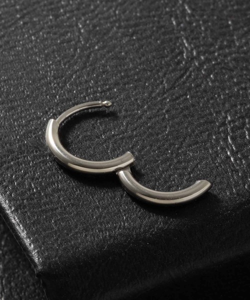 emonique（エモニーク）の「ステンレスフープピアス（ピアス（片耳用）・メンズ・シルバー系6/シルバー系1/シルバー系2/シルバー系3/シルバー系5/シルバー系4/シルバー系7・FREE）」の21枚目の写真