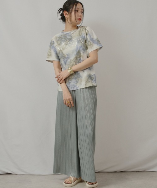 palm RICHE(ポームリシュ)の「箔プリント柄カットソー(Tシャツ/カットソー・レディース・オレンジ/ブルー/ブラック・M)」の4枚目の写真