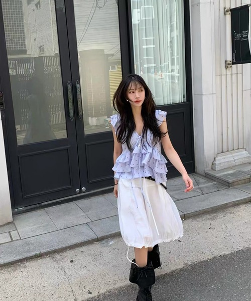 LYEON(リヨン)の「ピンタックフリルティアードブラウス(シャツ/ブラウス・レディース・オフホワイト/ブラック/ブルー・FREE)」の20枚目の写真