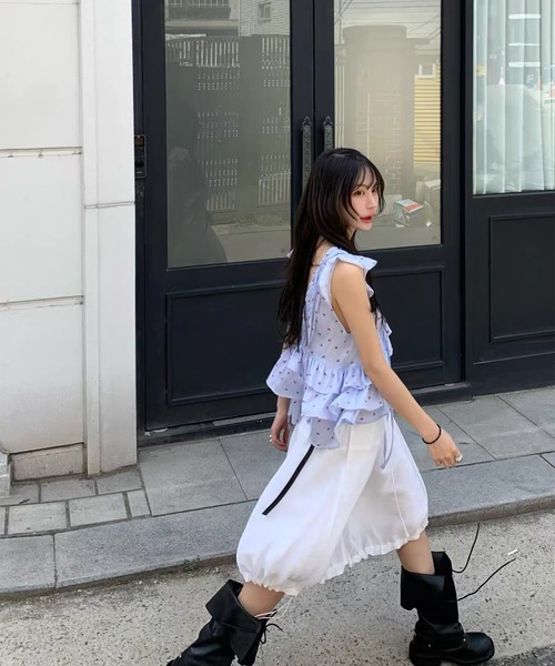 LYEON(リヨン)の「ピンタックフリルティアードブラウス(シャツ/ブラウス・レディース・オフホワイト/ブラック/ブルー・FREE)」の14枚目の写真