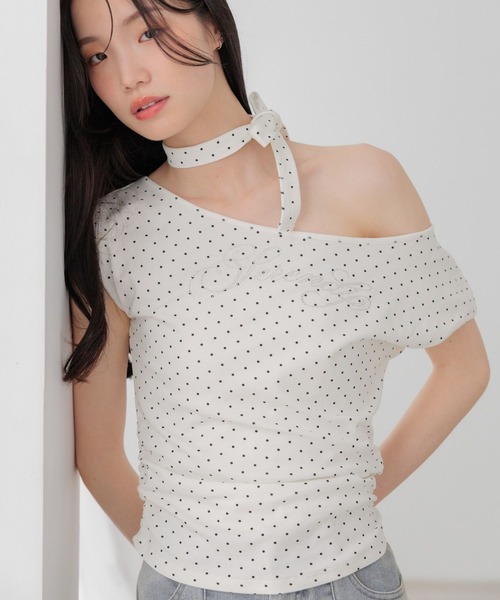 Heather(ヘザー)の「リボンラインストーンTEE 1042465(Tシャツ/カットソー・レディース・ブラック系その他/ホワイト系その他/イエロー・FREE)」の5枚目の写真