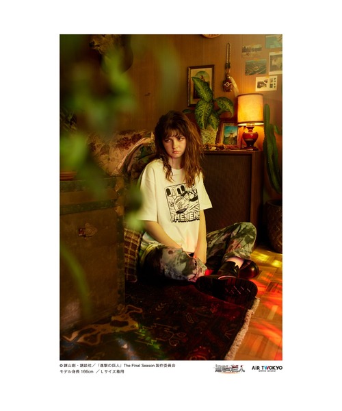 AIR TWOKYO(エアトゥーキョー)の「「進撃の巨人」 The Final SeasonタイポグラフィTシャツ2(来い エレン!!)(Tシャツ/カットソー・レディース・ホワイト系その他・XX-LARGE/X-LARGE/LARGE/MEDIUM/SMALL)」の1枚目の写真
