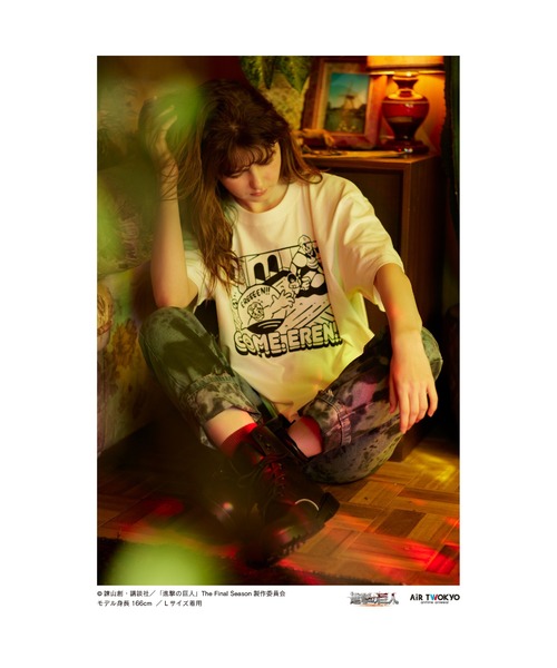 AIR TWOKYO(エアトゥーキョー)の「「進撃の巨人」 The Final SeasonタイポグラフィTシャツ2(来い エレン!!)(Tシャツ/カットソー・レディース・ホワイト系その他・XX-LARGE/X-LARGE/LARGE/MEDIUM/SMALL)」の2枚目の写真