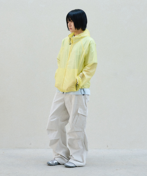 SLOWACID（スローアシッド）の「シリンダーウィンドブレーカー [イエロー]（ナイロンジャケット・レディース・その他・SMALL/MEDIUM/LARGE）」の3枚目の写真