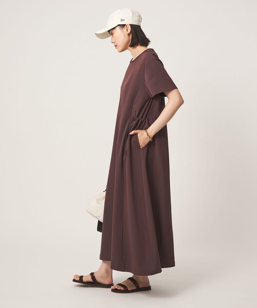 Russell Athletic(ラッセルアスレティック)の「【別注】<RUSSELL ATHLETIC> SHELTECH ワンピース(ワンピース・レディース・ダークブラウン/ブラック・FREE)」の5枚目の写真