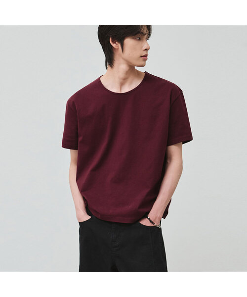 ALYSS（アリス）の「フルイドUネッククロップハーフTシャツ[5COLOR]（Tシャツ/カットソー・メンズ・ホワイト/ライトグレー/ブラック/バーガンディー/チャコール・MEDIUM/LARGE/X-LARGE）」の5枚目の写真
