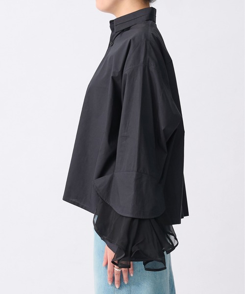 GURTWEIN（ ガーウィン）の「【GURTWEIN/ガーウィン】Cotton poplin ruffle cuffed boxy blouse（シャツ/ブラウス・レディース・ブラック/ホワイト・S）」の5枚目の写真