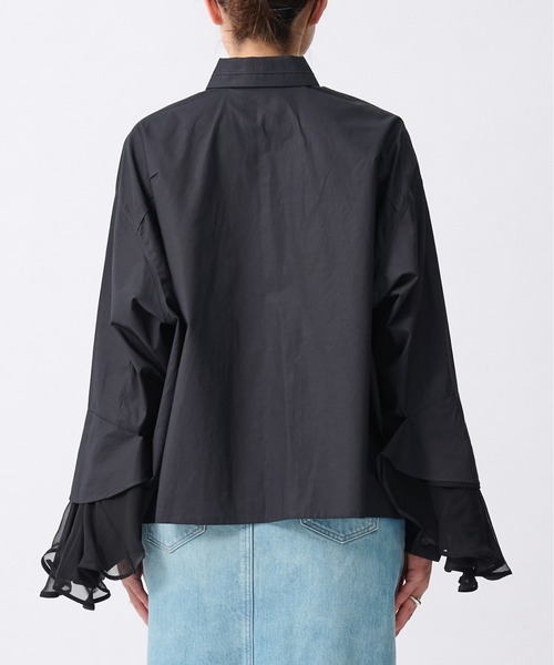 GURTWEIN（ ガーウィン）の「【GURTWEIN/ガーウィン】Cotton poplin ruffle cuffed boxy blouse（シャツ/ブラウス・レディース・ブラック/ホワイト・S）」の6枚目の写真