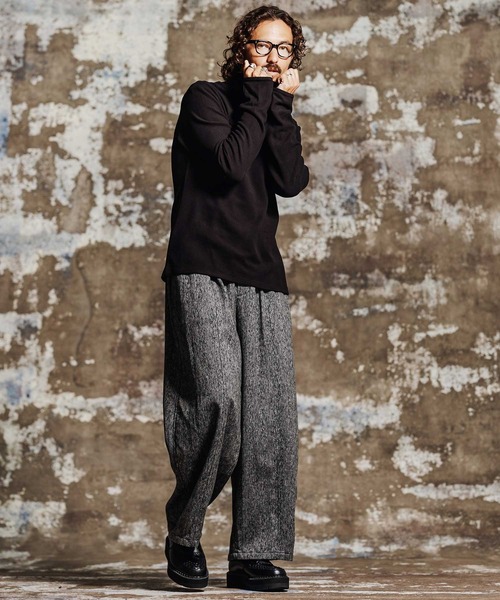 Jih Nunc(ジーヌンク)の「mlt5764- 指ぬき付き起毛タートルネックカットソー(JIH-R1199)(Tシャツ/カットソー・メンズ・ベージュ/ブラック/ワイン・L/M/S)」の13枚目の写真