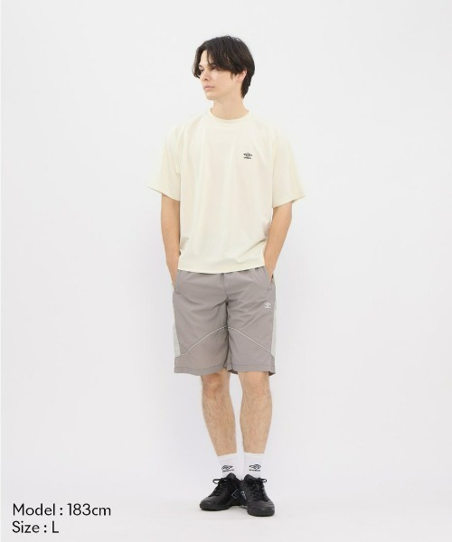 UMBRO(アンブロ)の「umbro/アンブロ ダンボールニットオーバーサイズ半袖シャツ(Tシャツ/カットソー・メンズ・ネイビー/オフホワイト/グレイッシュブルー・S/L/O/M)」の6枚目の写真