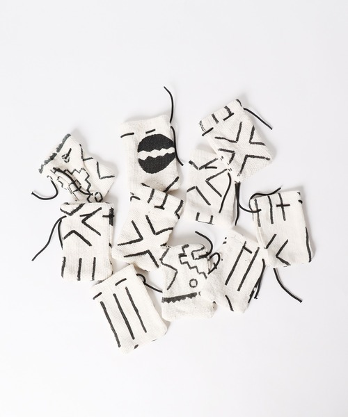 Adawat'n Tuareg(アダワットトゥアレグ)の「Adawat'n Tuareg / アダワット トゥアレグ Azzow(アズォ風)(バングル/リストバンド・メンズ・シルバー・FREE)」の5枚目の写真