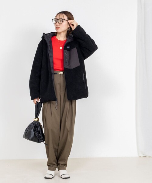 NOLLEY’S（ノーリーズ）の「◇【WEB限定】【TAION/タイオン】ボア×ダウンフーミドル丈ダウン(リバーシブル)（ダウンジャケット/コート・レディース・ネイビー/ブラック・S/M）」の3枚目の写真