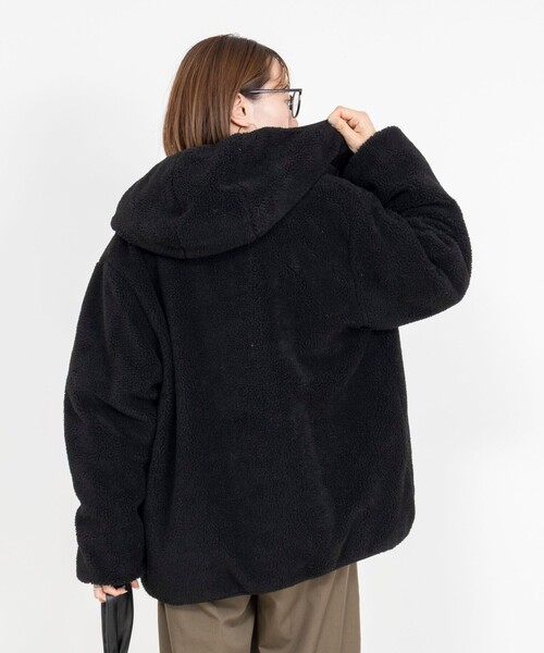 NOLLEY’S（ノーリーズ）の「◇【WEB限定】【TAION/タイオン】ボア×ダウンフーミドル丈ダウン(リバーシブル)（ダウンジャケット/コート・レディース・ネイビー/ブラック・S/M）」の12枚目の写真
