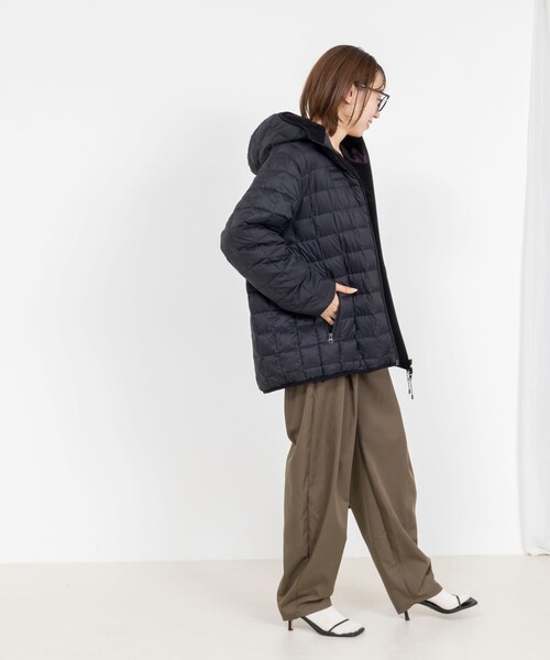 NOLLEY’S（ノーリーズ）の「◇【WEB限定】【TAION/タイオン】ボア×ダウンフーミドル丈ダウン(リバーシブル)（ダウンジャケット/コート・レディース・ネイビー/ブラック・S/M）」の16枚目の写真