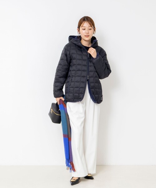 NOLLEY’S(ノーリーズ)の「【WEB&一部店舗限定色アイテム】【TAION/タイオン】ボア×ダウンフーミドル丈ダウン(リバーシブル)(ダウンジャケット/コート・レディース・ネイビー/ブラック/ライトグレー・S/M)」の15枚目の写真
