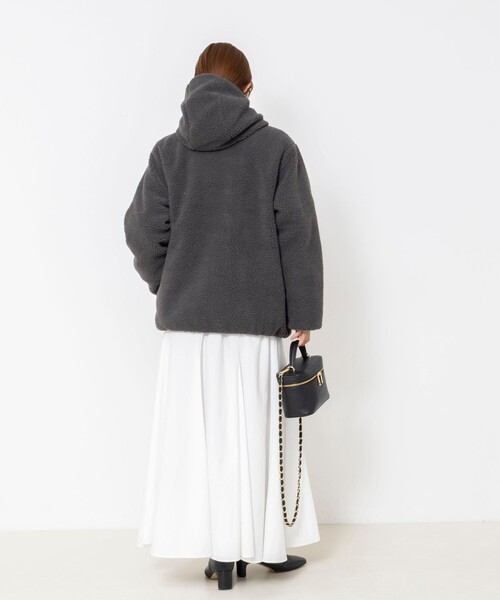 NOLLEY’S(ノーリーズ)の「【WEB&一部店舗限定色アイテム】【TAION/タイオン】ボア×ダウンフーミドル丈ダウン(リバーシブル)(ダウンジャケット/コート・レディース・ネイビー/ブラック/ライトグレー・S/M)」の19枚目の写真