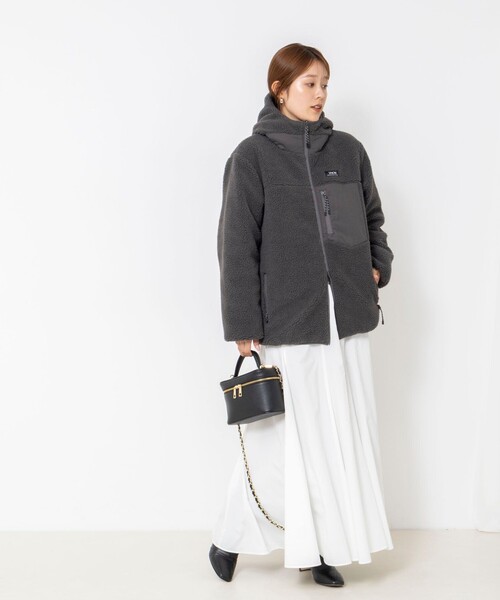 NOLLEY’S(ノーリーズ)の「【WEB&一部店舗限定色アイテム】【TAION/タイオン】ボア×ダウンフーミドル丈ダウン(リバーシブル)(ダウンジャケット/コート・レディース・ネイビー/ブラック/ライトグレー・S/M)」の20枚目の写真