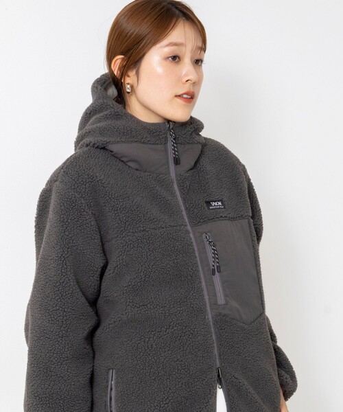 NOLLEY’S(ノーリーズ)の「【WEB&一部店舗限定色アイテム】【TAION/タイオン】ボア×ダウンフーミドル丈ダウン(リバーシブル)(ダウンジャケット/コート・レディース・ネイビー/ブラック/ライトグレー・S/M)」の21枚目の写真