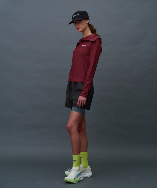 MENASOO(ミナス)の「Face Cover Zip Up Jersey_Red(ナイロンジャケット・レディース・レッド・SMALL/MEDIUM/LARGE/X-LARGE)」の5枚目の写真