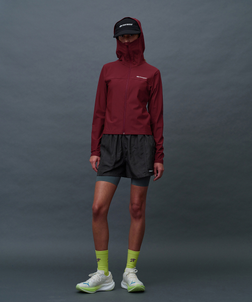 MENASOO(ミナス)の「Face Cover Zip Up Jersey_Red(ナイロンジャケット・レディース・レッド・SMALL/MEDIUM/LARGE/X-LARGE)」の8枚目の写真