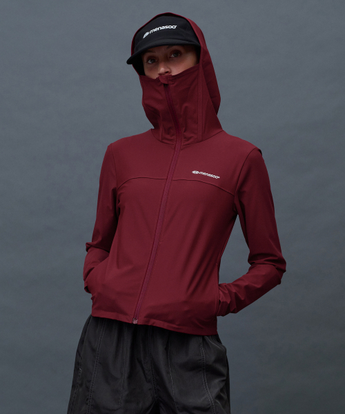 MENASOO(ミナス)の「Face Cover Zip Up Jersey_Red(ナイロンジャケット・レディース・レッド・SMALL/MEDIUM/LARGE/X-LARGE)」の10枚目の写真