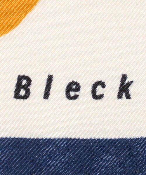 green label relaxing(グリーンレーベルリラクシング)の「<Bleck>ドット ポケットチーフ(ポケットチーフ・メンズ・ネイビー/ダークグレー・FREE)」の5枚目の写真