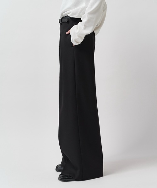 Lui's（ルイス）の「【Neucon】2-TUCK WIDE STRAIGHT SLACKS / 2タックワイドストレートスラックスパンツ（スラックス・メンズ・ブラウン/ブラック/チャコールグレー・2/1）」の22枚目の写真