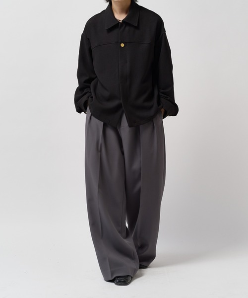 Lui's(ルイス)の「【Neucon】2-TUCK WIDE STRAIGHT SLACKS / 2タックワイドストレートスラックスパンツ(スラックス・メンズ・ブラウン/ブラック/チャコールグレー・2/1)」の22枚目の写真