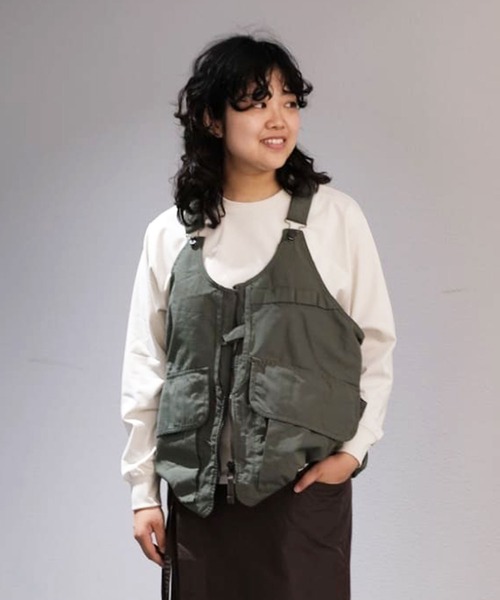 Snow Peak(スノーピーク)の「Snow Peak / TAKIBI Ripstop Vest タキビリップストップ ベスト(ベスト・メンズ・オリーブ/ブラック・L/M/S)」の2枚目の写真