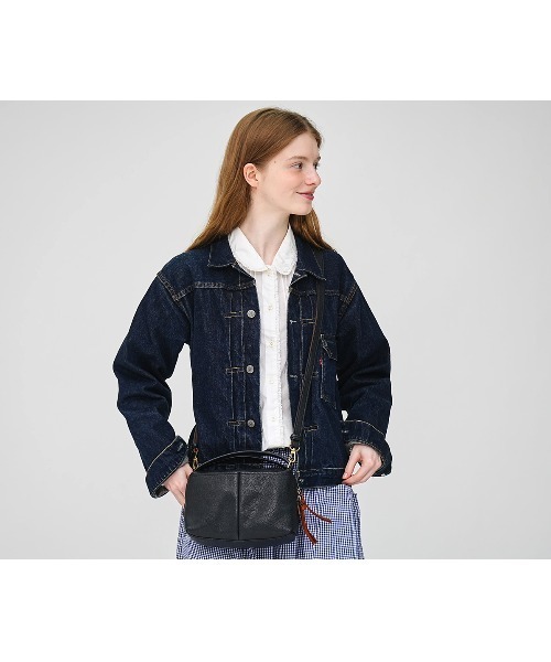 genten(ゲンテン)の「タスカ 2WAYスモールショルダーバッグ(ショルダーバッグ・レディース・ダークブルー/グレイッシュベージュ・FREE)」の11枚目の写真