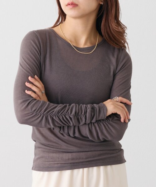 COLONY 2139(コロニートゥーワンスリーナイン)の「【WEB限定】袖シャーリングシアーロングTシャツ(Tシャツ/カットソー・レディース・ブラック/グレー/チャコールグレー/ブルー/アイボリー・FREE)」の1枚目の写真