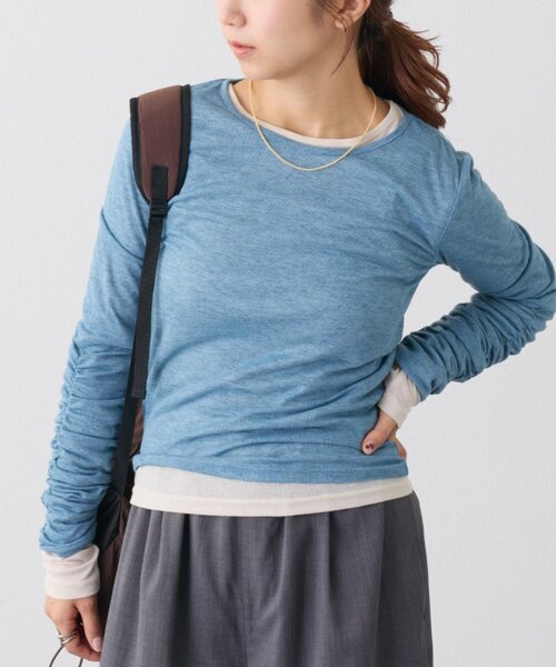 COLONY 2139(コロニートゥーワンスリーナイン)の「【WEB限定】袖シャーリングシアーロングTシャツ(Tシャツ/カットソー・レディース・ブラック/グレー/チャコールグレー/ブルー/アイボリー・FREE)」の10枚目の写真