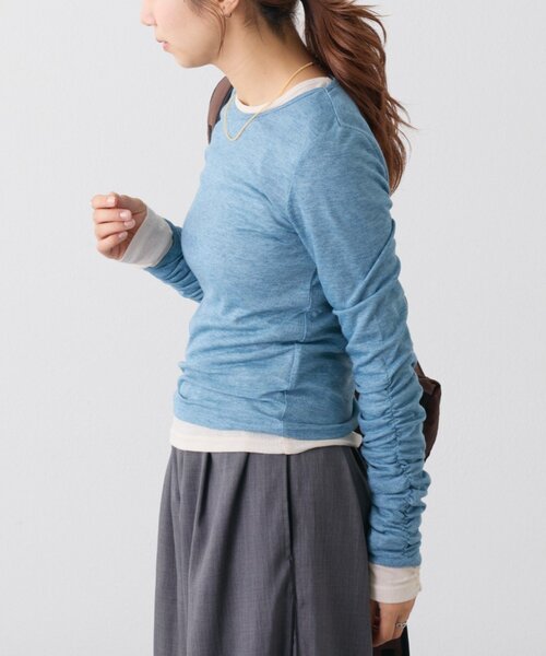 COLONY 2139(コロニートゥーワンスリーナイン)の「【WEB限定】袖シャーリングシアーロングTシャツ(Tシャツ/カットソー・レディース・ブラック/グレー/チャコールグレー/ブルー/アイボリー・FREE)」の11枚目の写真