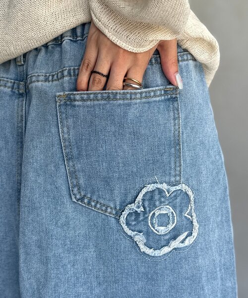 CPCM(シーピーシーエム)の「フラワー刺繍デニムスカート(スカート・レディース・ブルー/ブラック・FREE)」の21枚目の写真
