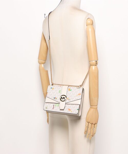 MICHAEL KORS(マイケルコース)の「GREENWICH SM FLAP XBODY(ショルダーバッグ・レディース・ベージュ系その他・FREE)」の5枚目の写真