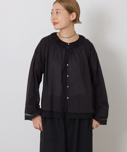 JOURNAL STANDARD LUXE(ジャーナルスタンダード ラックス)の「コットンローン レースブラウス(シャツ/ブラウス・レディース・ホワイト/ブラック・FREE)」の4枚目の写真