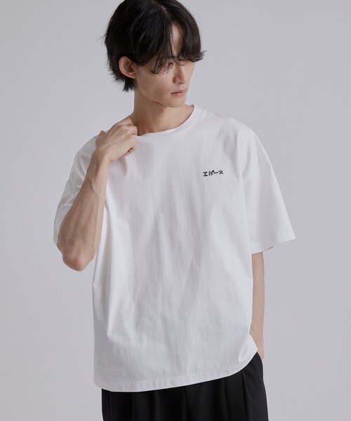 tk.TAKEO KIKUCHI(ティーケータケオキクチ)の「【エバース×tk.TAKEO KIKUCHI】コラボレーションTシャツ SCENE1(Tシャツ/カットソー・メンズ・ホワイト/ブラック・02/03)」の5枚目の写真
